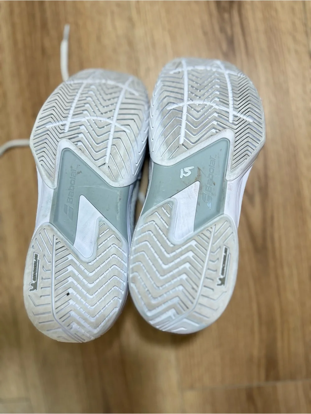 Women’s Athletic Tennis Shoes - White/Grey